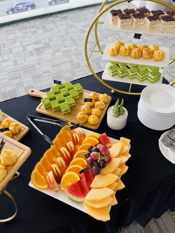 Tiec teabreak lai thu xe mercedes 4 Tiec teabreak lai thu xe mercedes 4