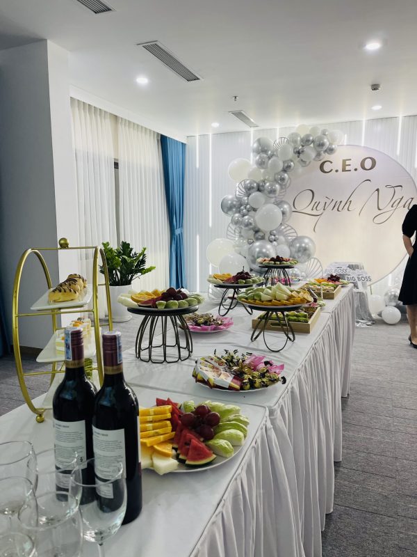 Tiec teabreak sinh nhat sep Tiec teabreak sinh nhat sep