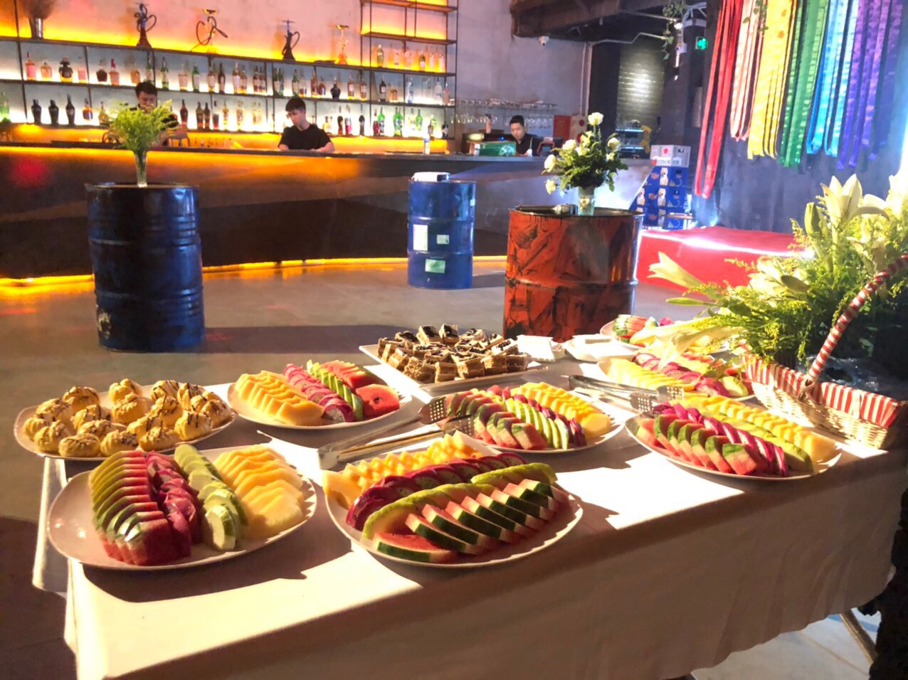 anh tiec 8 anh tiec 8