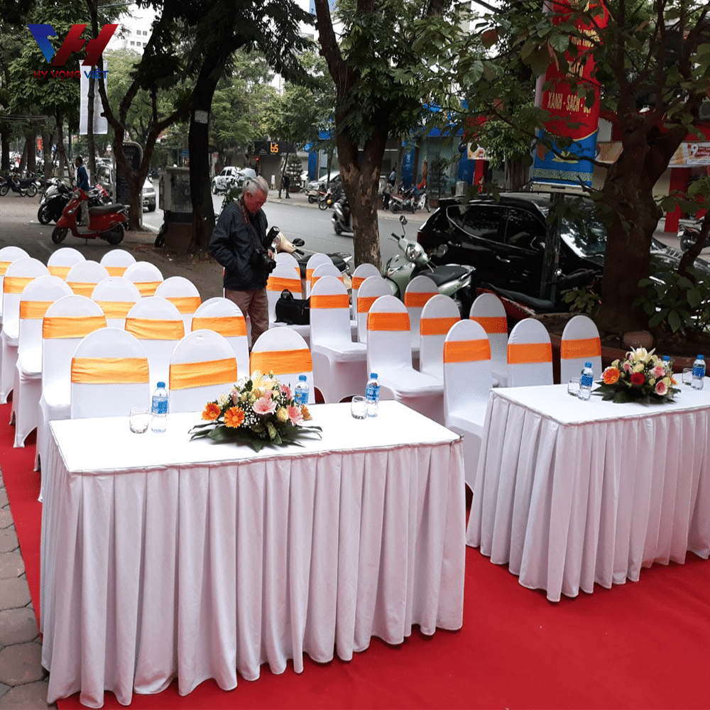 cho thuê bàn sự kiện 1m2 Cho thuê bàn sự kiện 1m2