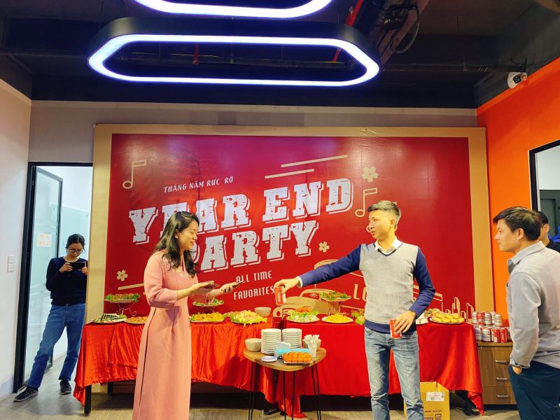 Tiec ngot tat nien thanh nam ruc ro 12