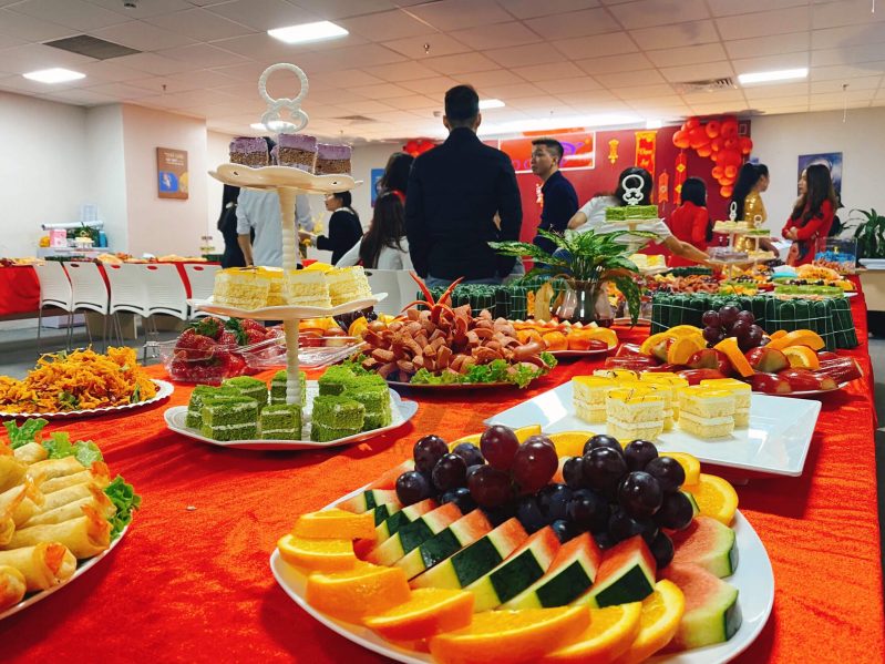 Tiec tat nien go group 8